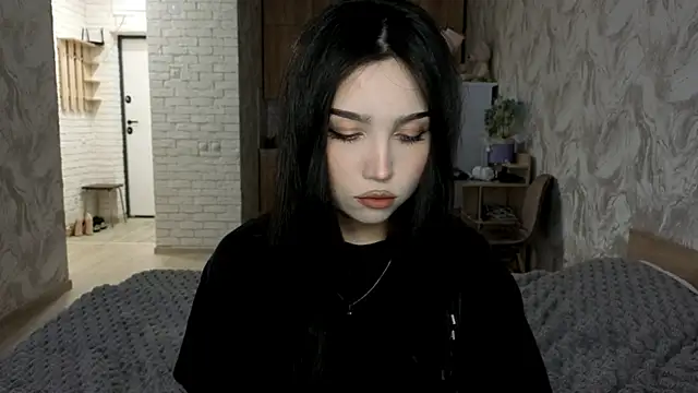 Qwami_Amie live