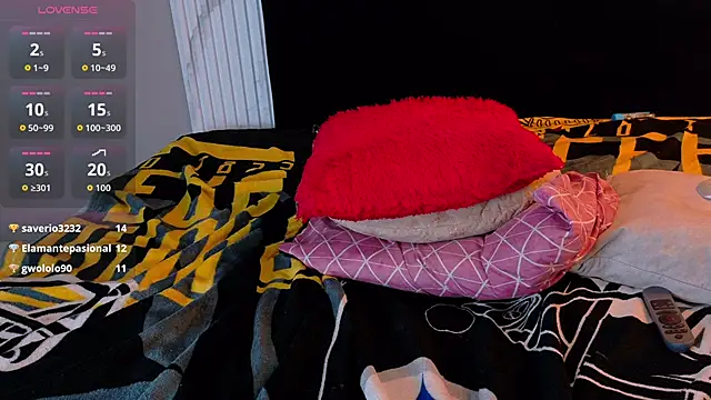 bella_moonlight_cr live