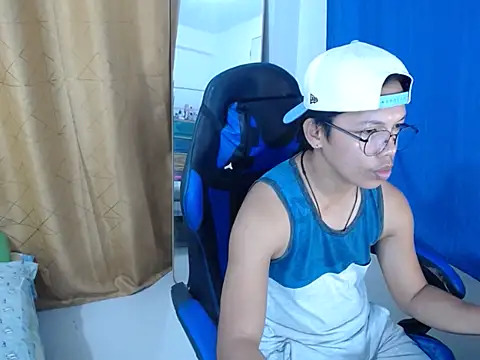 holly_oreo live