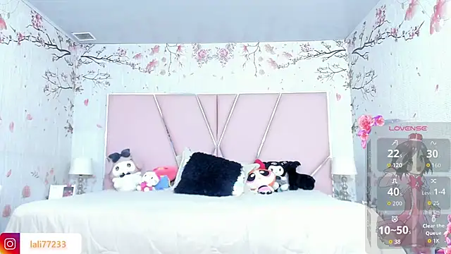 SafiroAgataaa live