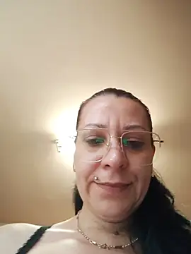 SugarDiamonds live