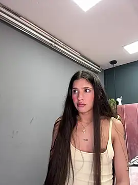 Thiara_gh live
