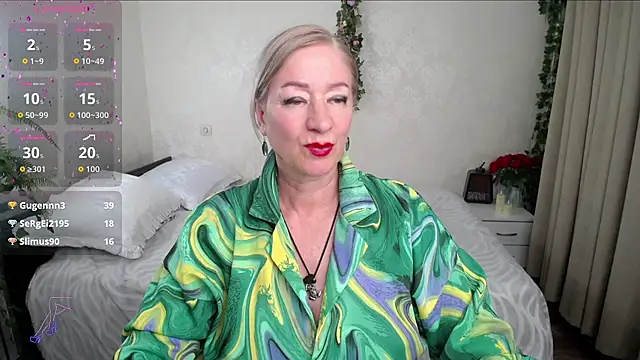 hunters_woman live