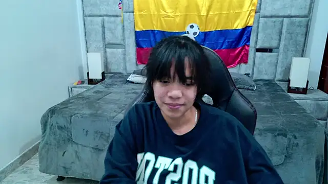 laureentt_ live