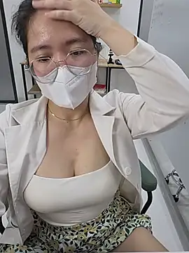 HinaLovely live