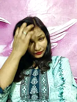 Priyaa_1433 live
