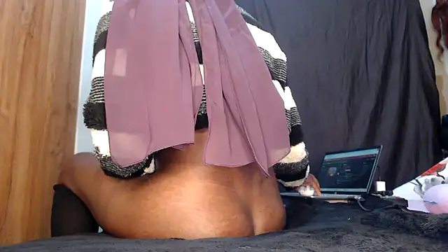fatpussy-ebony live