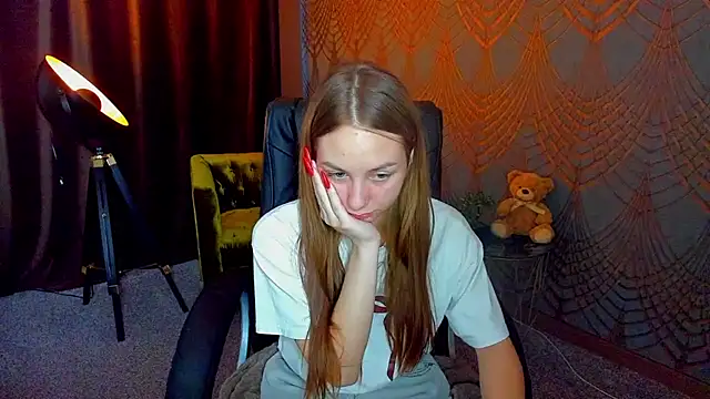 MilaAddams live