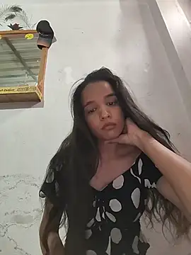Naysha104 live