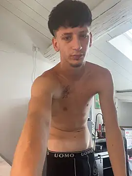 Leonardo0606 live