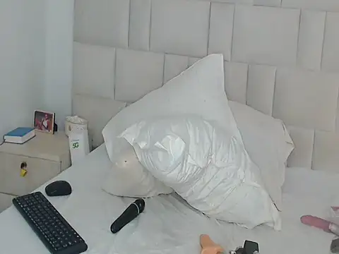 Star_Shaddy live