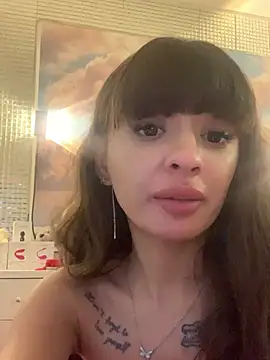 Daisy_Blush live