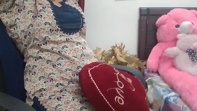 Sexy_iknoor live