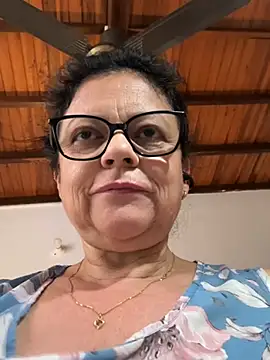 Sharongirl07 live