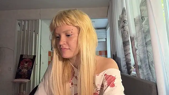 FreedaDeloach live