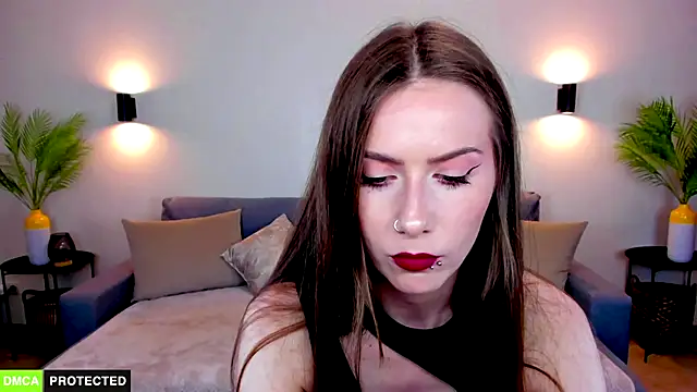 TheWoman__ live