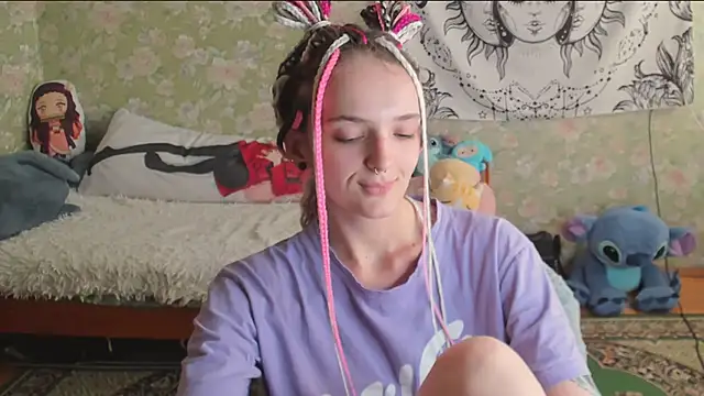 Cutie_Adelia live
