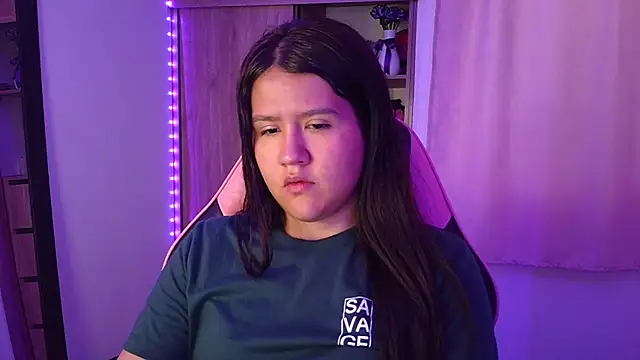 Oliviawatson1 live