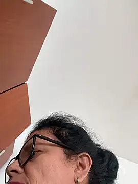 Sharongirl07 live
