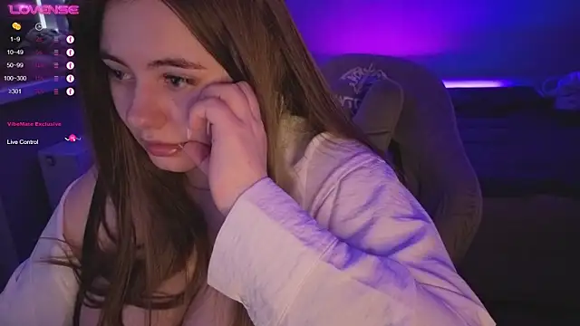 AmeliaMiles live