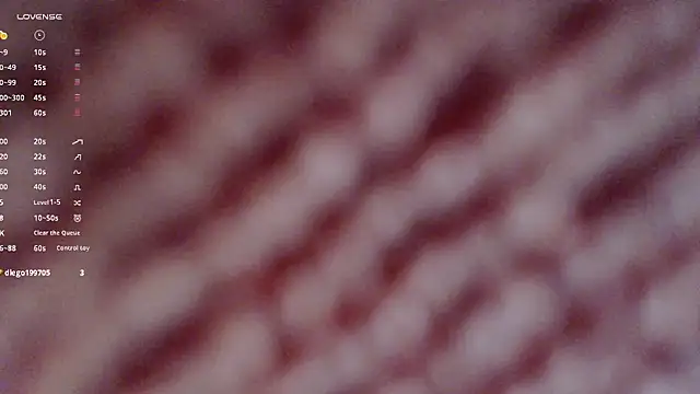 EmmaAdams8 live