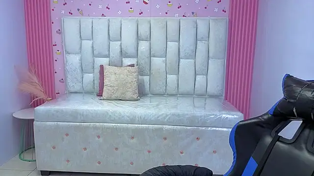 shalon_diaz_s live