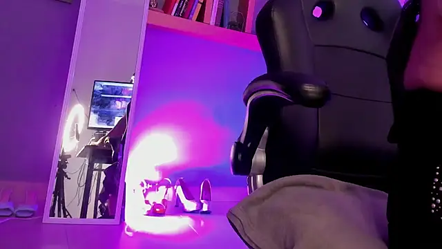 Ivonne_4 live
