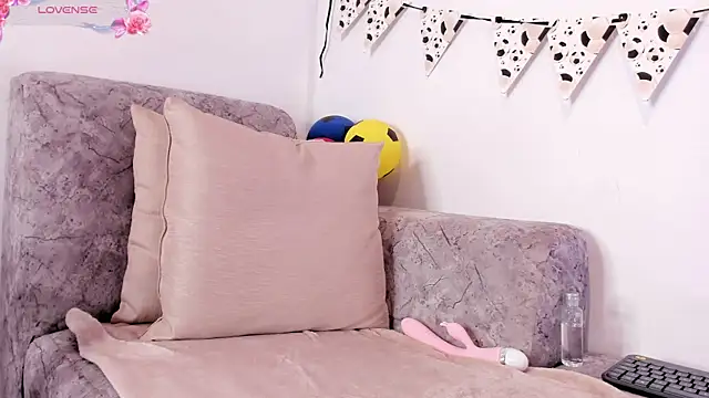 Rubby__Redd live