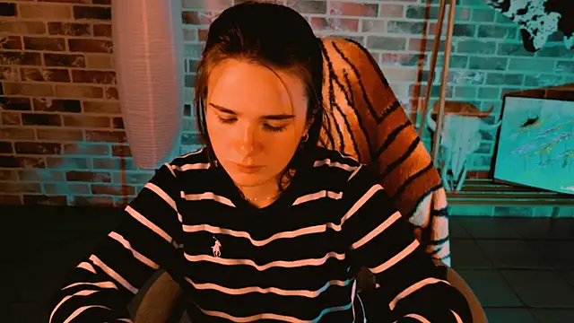 May_Bloom live