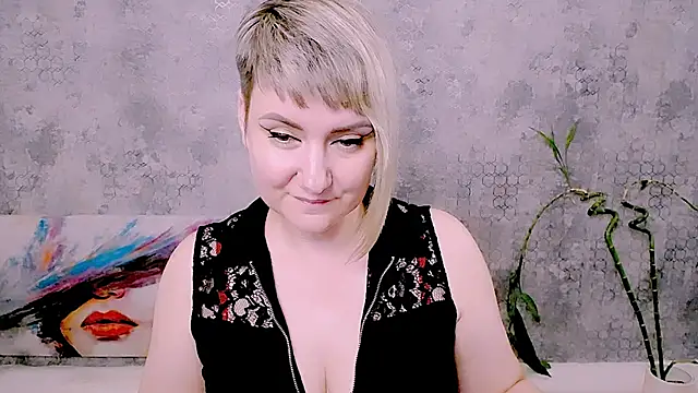 Djullia live