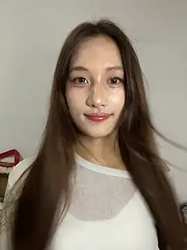 June-Baby live
