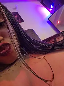 Evangeline_Salas live