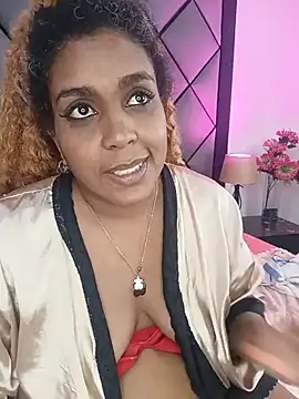 ELLA_KELLY live