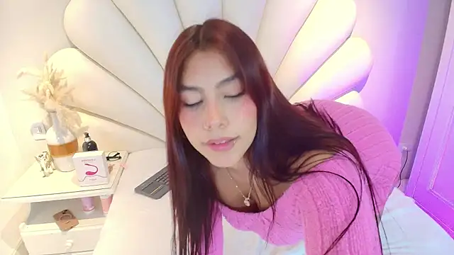 SiennaMoore live