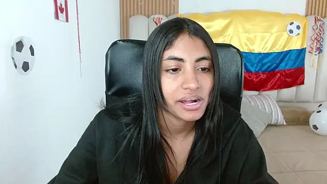 shaneelle live