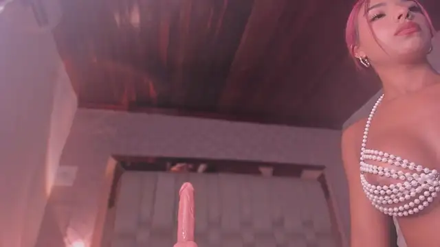 Emmily_Savage live