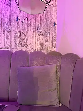 AbyThompson live