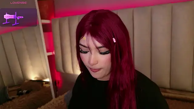 Megan_mooree_ live