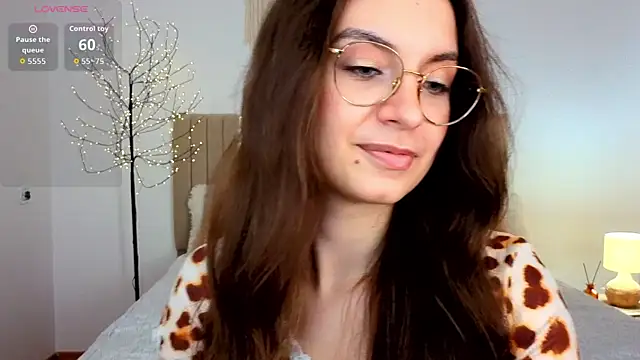 Real_cutie1 live