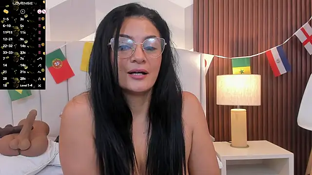Mommy_Naughty live