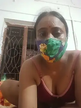 Simi-hot-boudi live