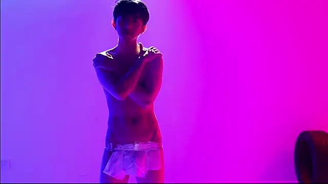 Blush-boys-001 live