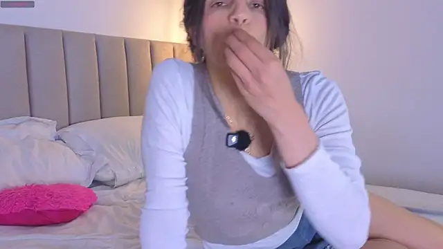 angieebaezz live