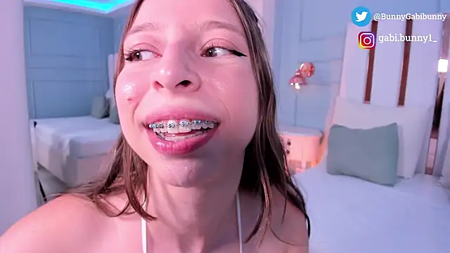 gabi_bunny live