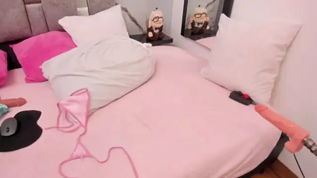 charlotte-11 live