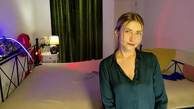 ZoeGrant live