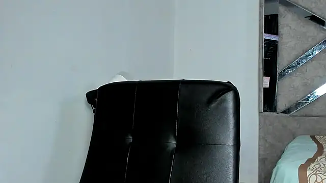 LaReinaDelSur0 live