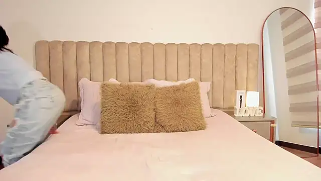 Sophie_Restrepo live