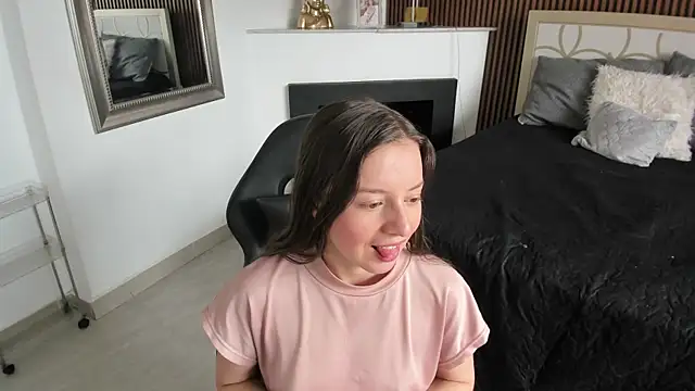 VioletaNova live