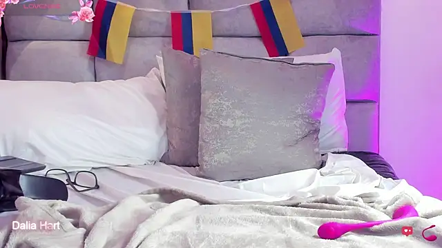 DaliaHart live